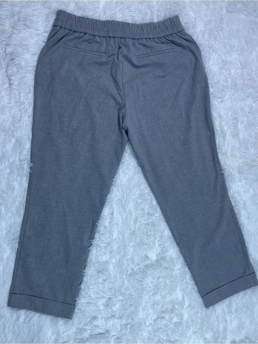 Rachel Zoe Women’s Light Gray Cropped Dress Pants with Button Waist Tabs size 12